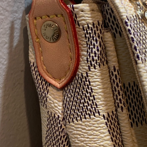 Louis Vuitton Inspired Damier Azur White Gray Clutch - Picture 4 of 11